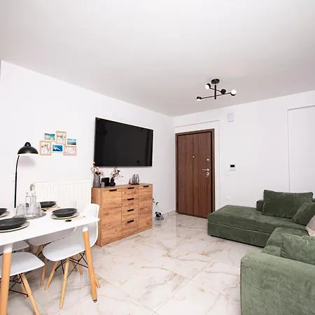 Poem Family In Town * Lefkada City